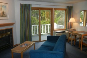Apple Creek Resort King Suite